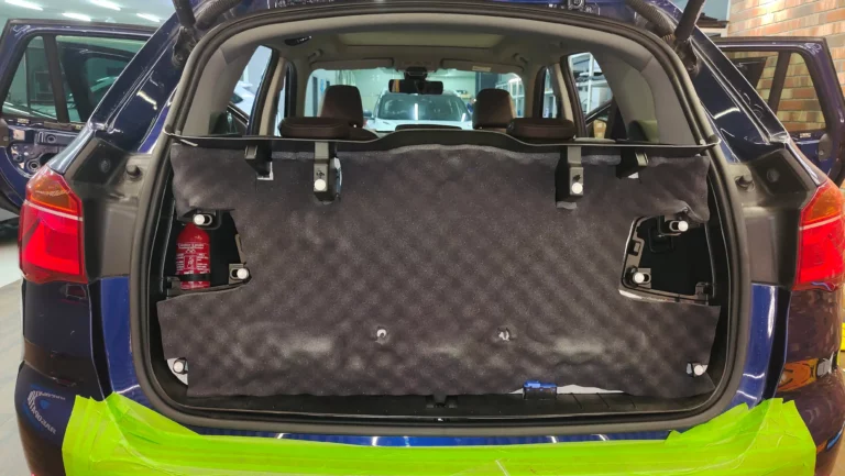 BMW X1 баг 8 (1)