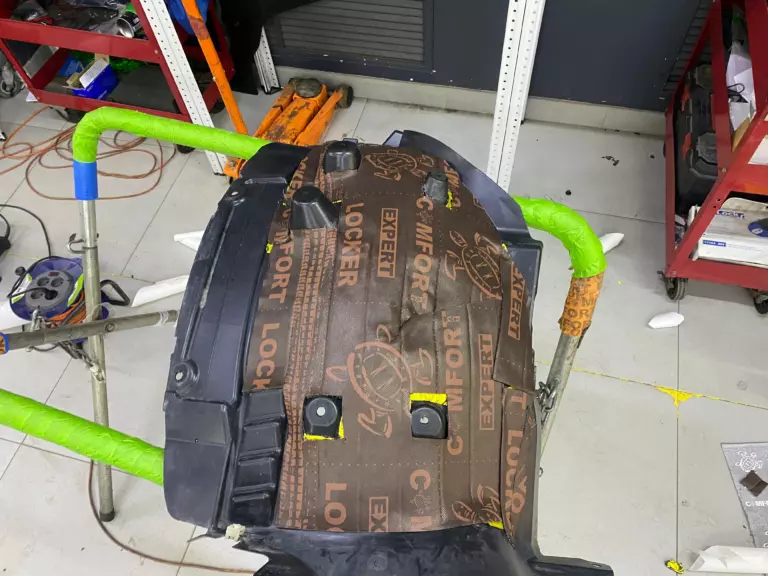 Шумоизоляция арок BMW X5-5