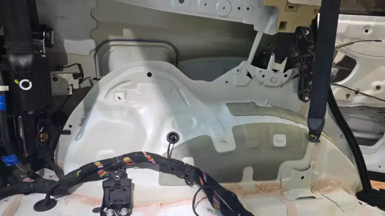 Шумоизоляция багажника Haval H9-3