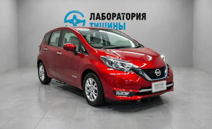 Nissan Note плитка 01