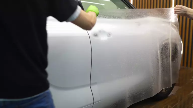 Toyota Highlander дверь 6