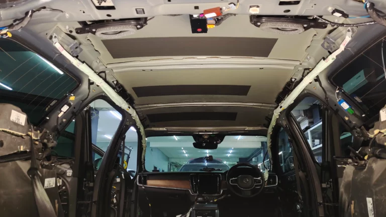 Шумоизоляция крыши Volvo V90-1