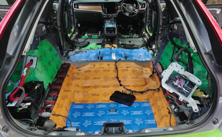 Шумоизоляция пола Volvo V90-3