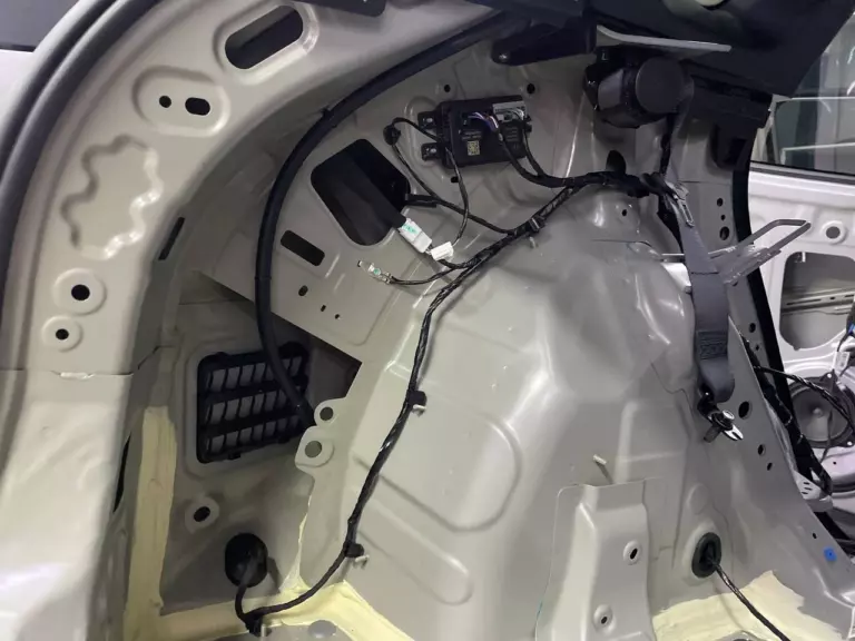 Шумоизоляция багажника Geely Cityray-1